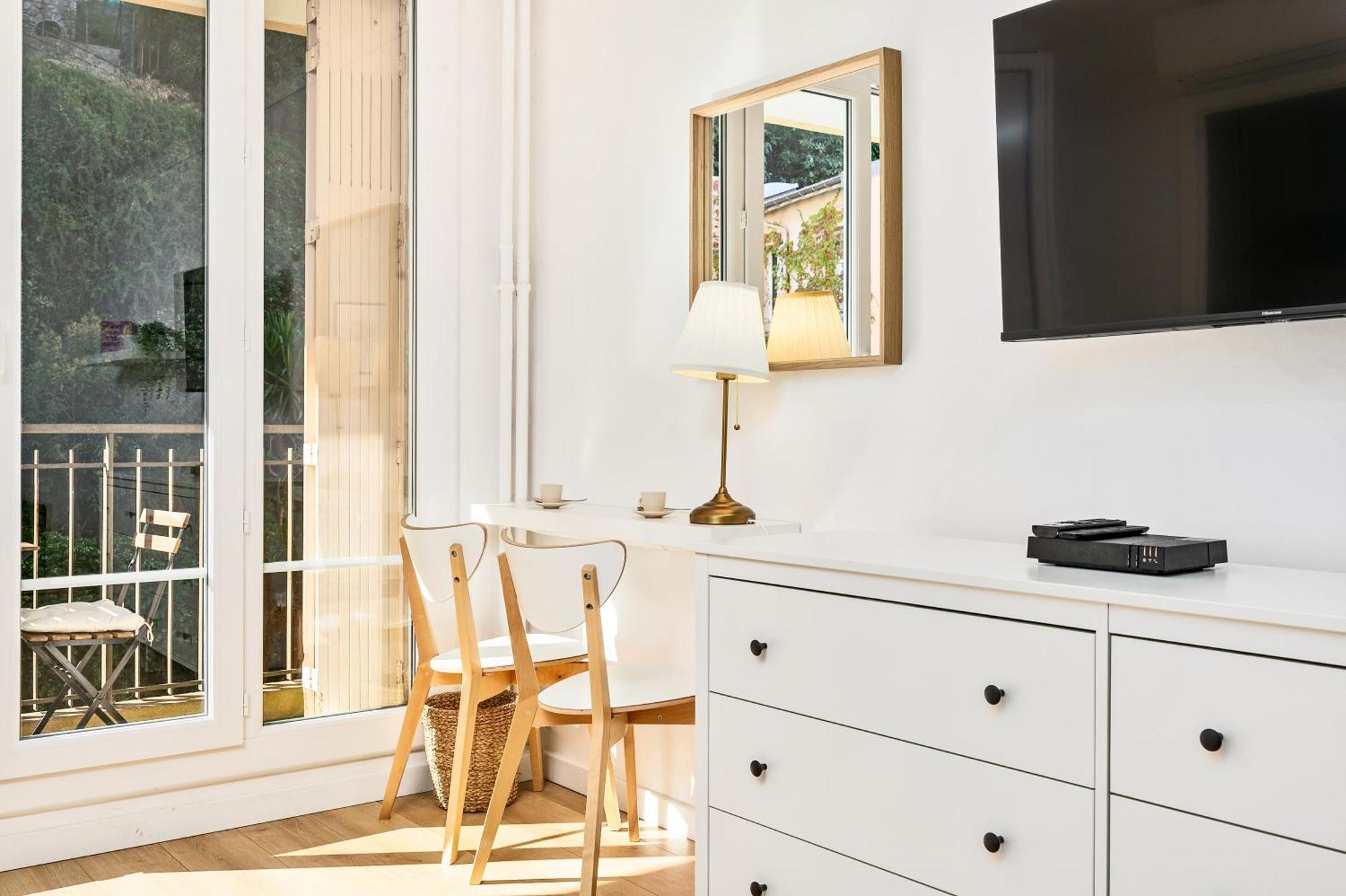 Studio Moderne Menton Ngoại thất bức ảnh