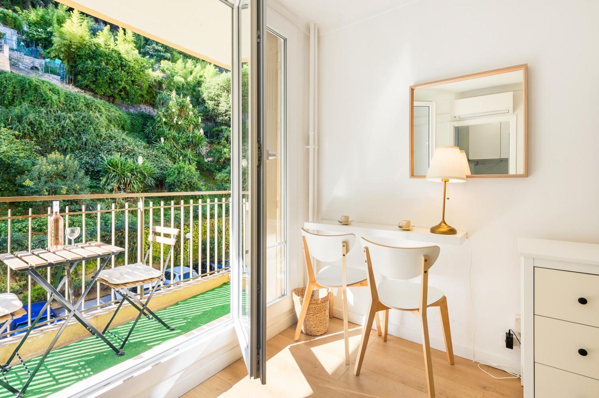 Studio Moderne Menton Ngoại thất bức ảnh